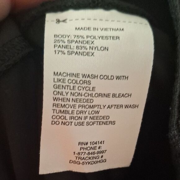 DSG Black Leggings size large - Picture 5 of 6